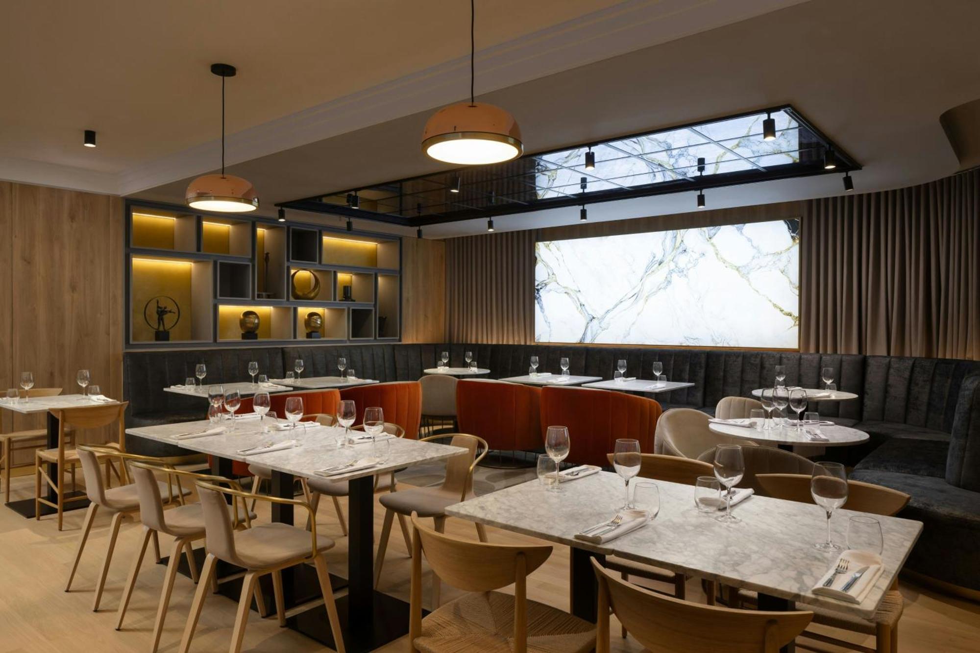 Courtyard By Marriott Cluj - Napoca Downtown Otel Dış mekan fotoğraf