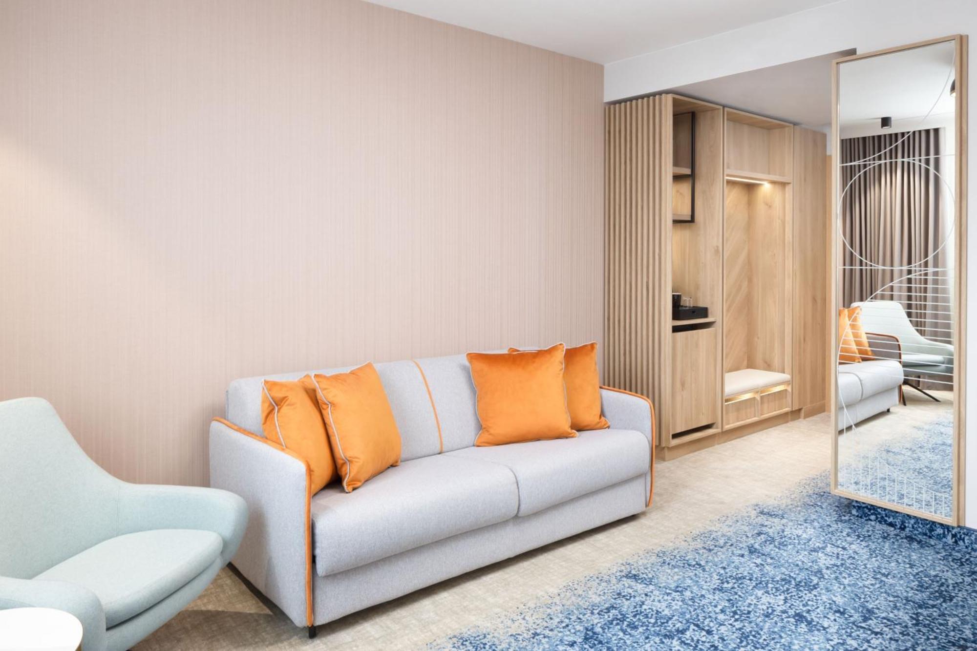 Courtyard By Marriott Cluj - Napoca Downtown Otel Dış mekan fotoğraf