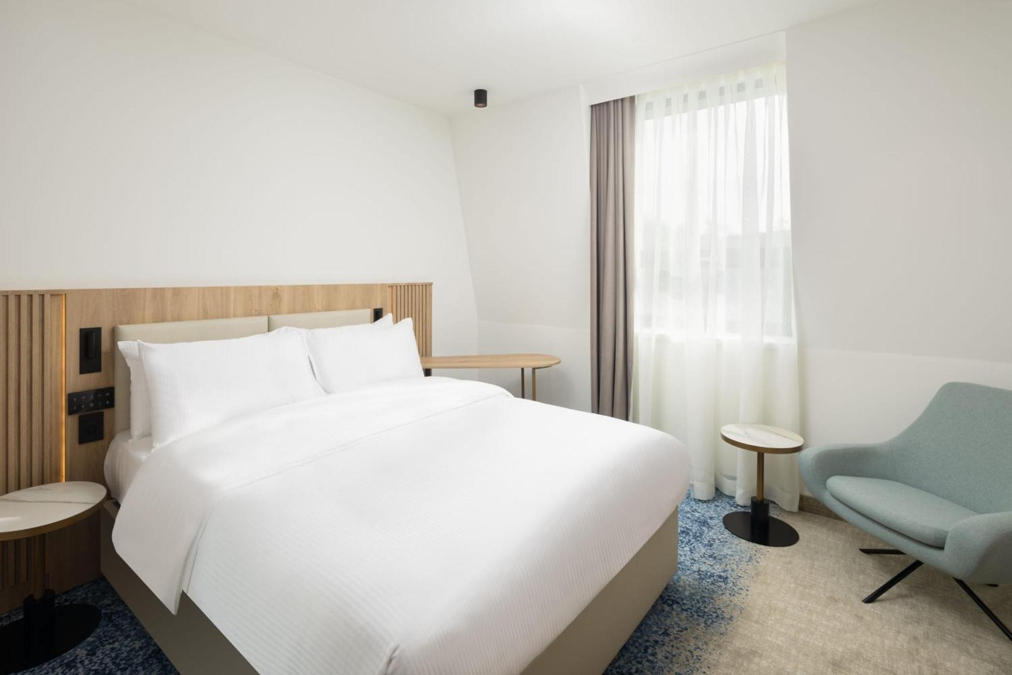 Courtyard By Marriott Cluj - Napoca Downtown Otel Dış mekan fotoğraf